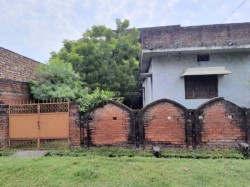 2 BHK Owner Residential House for sale in Padri Bazar Gorakhpur
