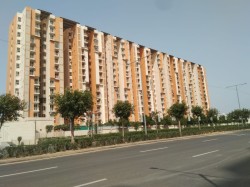 2 BHK flat in Wave City Ghaziabad