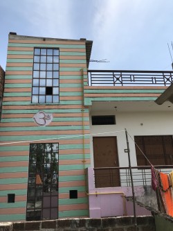 House for sale in Pahariya Varanasi