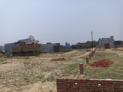 मोतीराम अड्डा, गोरखपुर मे प्लाट / जमीन