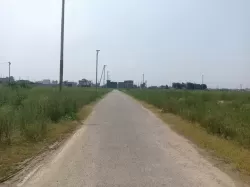 जेवर नोएडा  मे प्लाट / जमीन