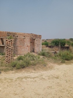 Plot/ Land in Jhalwa Allahabad