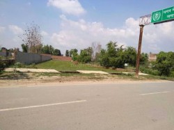 Commercial Plot/ Land in Sonughat Deoria