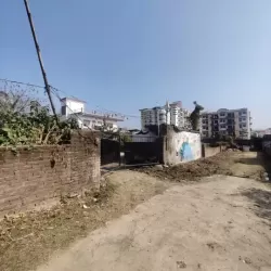 अमन विहार देहरादून  मे प्लाट / जमीन