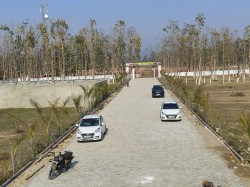 गणेशपुर देहरादून  मे प्लाट / जमीन