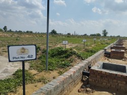 पटौदी गुडगाँव  मे प्लाट / जमीन
