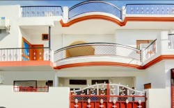 किराये के लिए बशारतपुर मे घर
