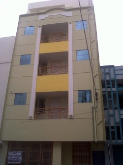 Commercial property for rent in Madavilagam