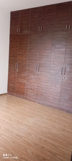 Flat for rent in Kempapura